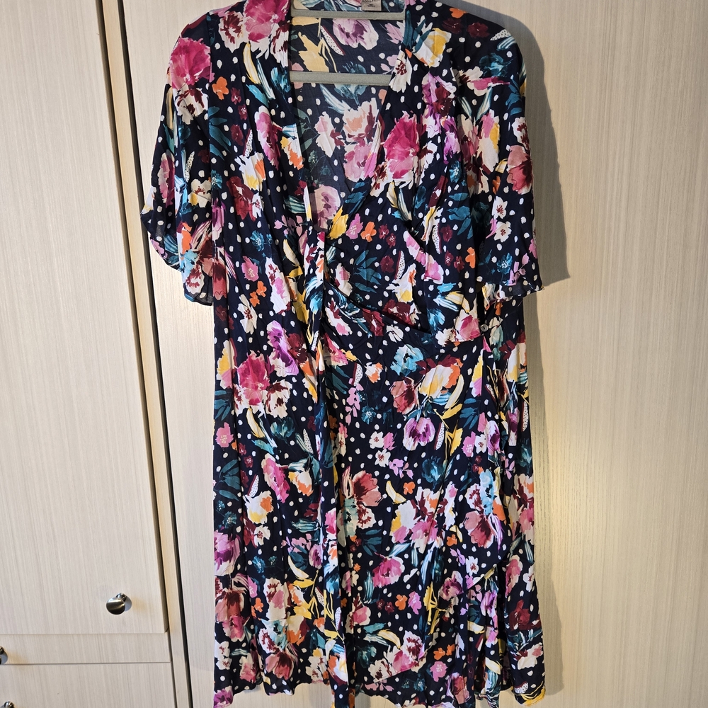 Floral V-Neck Wrap Women's Dress - Black with Multicolor Floral Print M/L